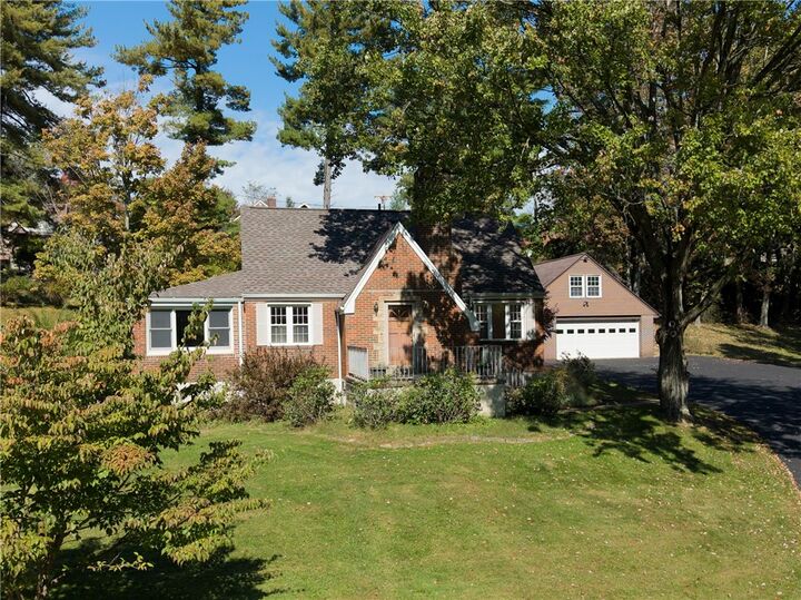 Property Photo:  2255 Ferguson Road  PA 15101 
