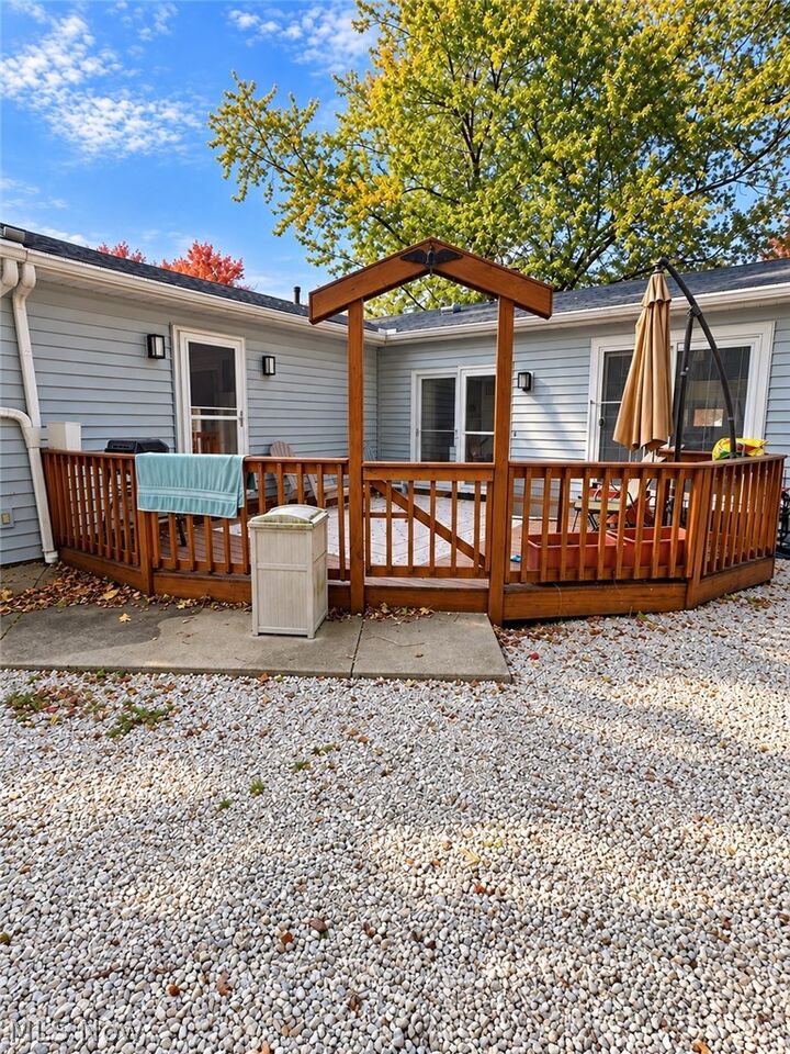 Property Photo: 2048 Berger Avenue OH 44224