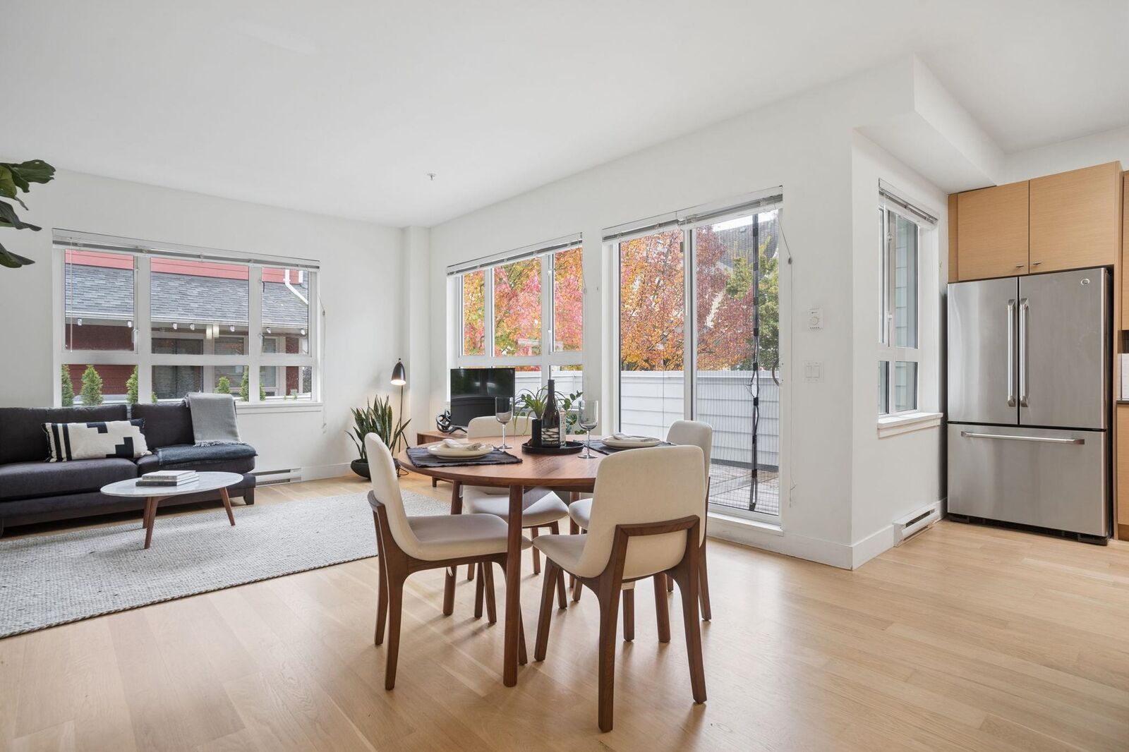 Property Photo: 260 Ewen Avenue 202 BC V3M 5B3