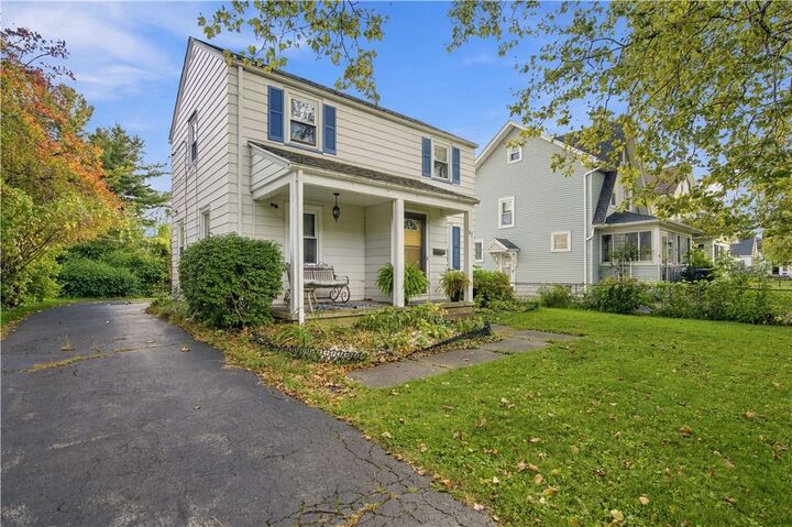 Property Photo:  83 Dorsey Road  NY 14616 