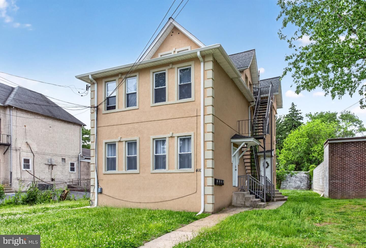 Property Photo:  410 Folcroft Avenue 3  PA 19032 