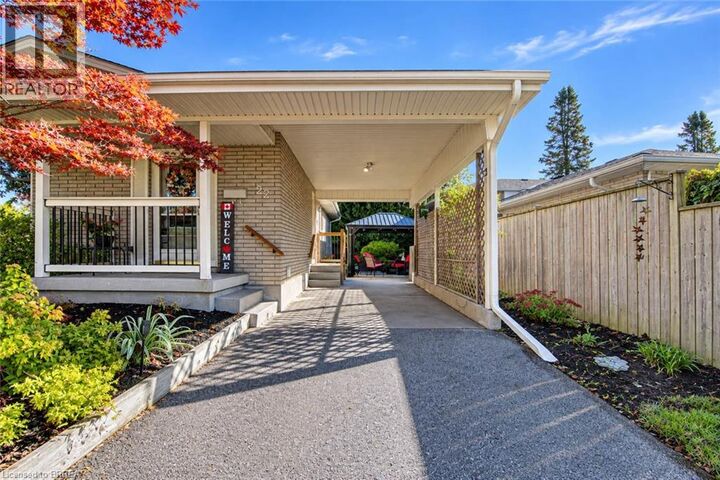 Property Photo:  22 Marshall Street  ON N3R 3C9 
