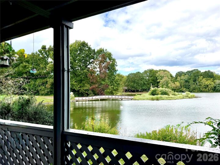 Property Photo:  5867 Harris Grove Lane  NC 28212 