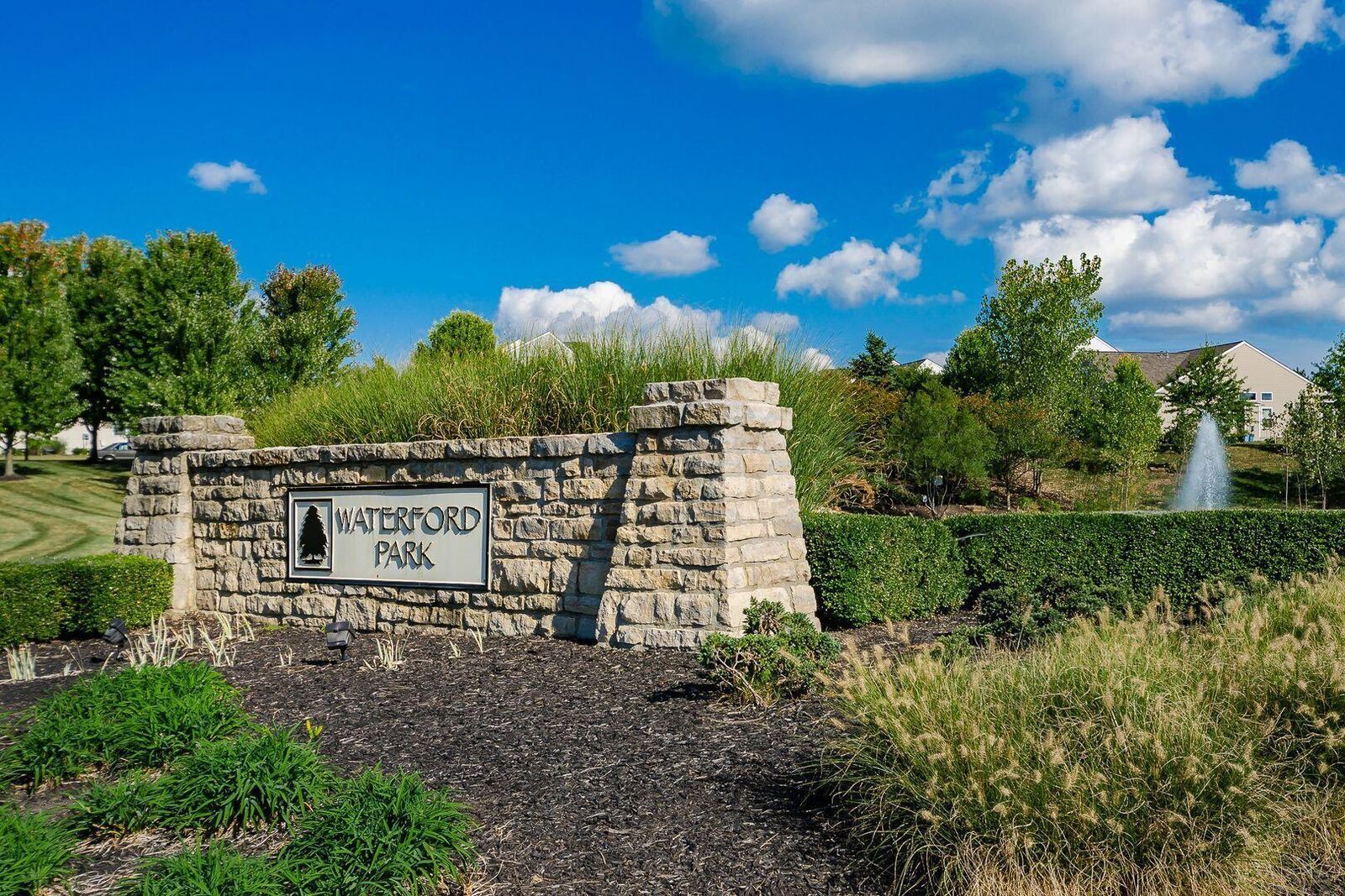 Property Photo: 6122 Granite Pointe Drive OH 43213