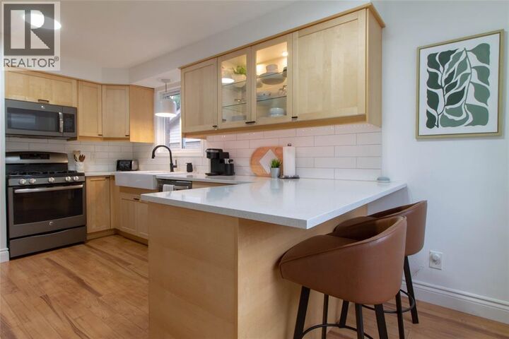 Property Photo:  833 Woodward Crescent  ON N7V 2E5 