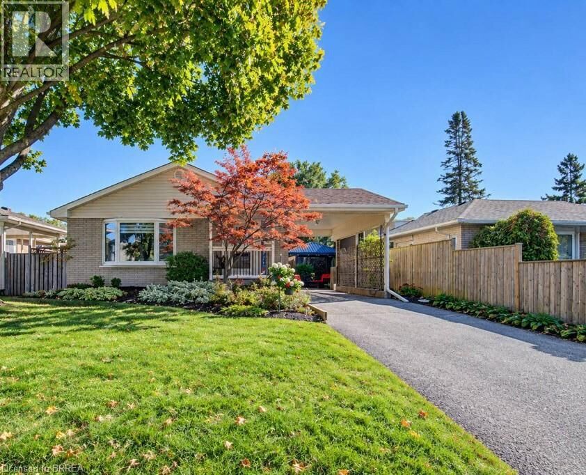 Property Photo:  22 Marshall Street  ON N3R 3C9 