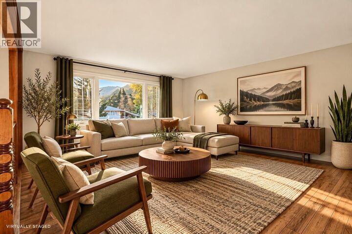 Property Photo:  407 Maple Street  BC V0B 2G0 