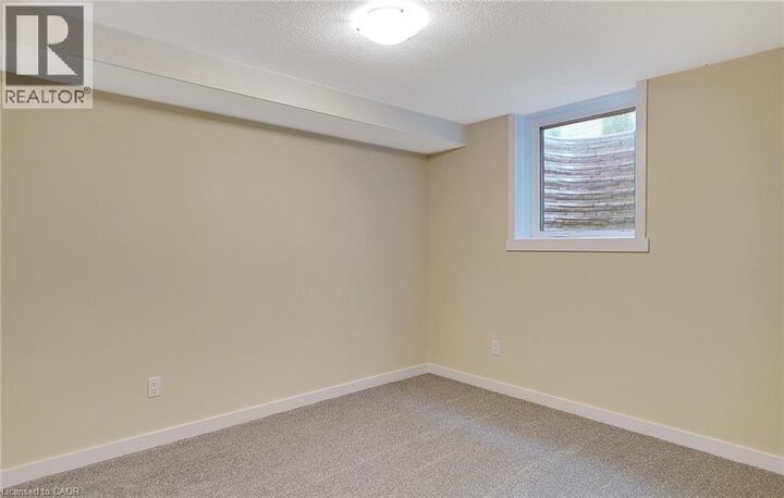 Property Photo:  172 Newman Drive Lower  ON N1S 0C5 