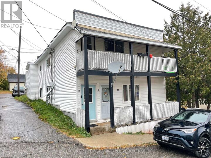 Property Photo: 19 Prospect Avenue ON P0J 1C0