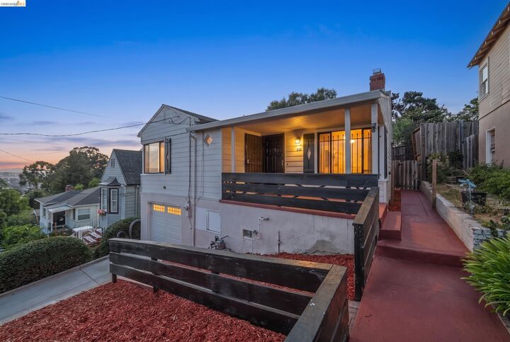 Property Photo: 3301 82nd Ave CA 94605