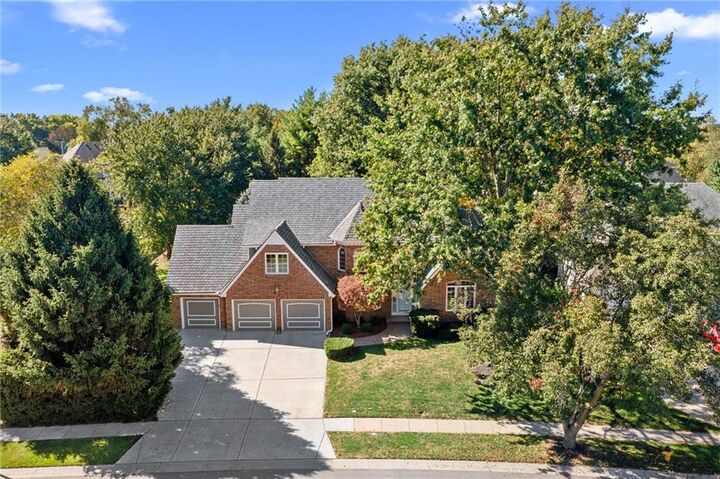 Property Photo:  12808 Sherwood Drive  KS 66209 
