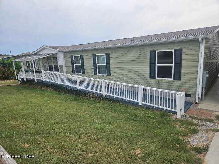 Property Photo: 197 Woodby Fridley Rd TN 37874