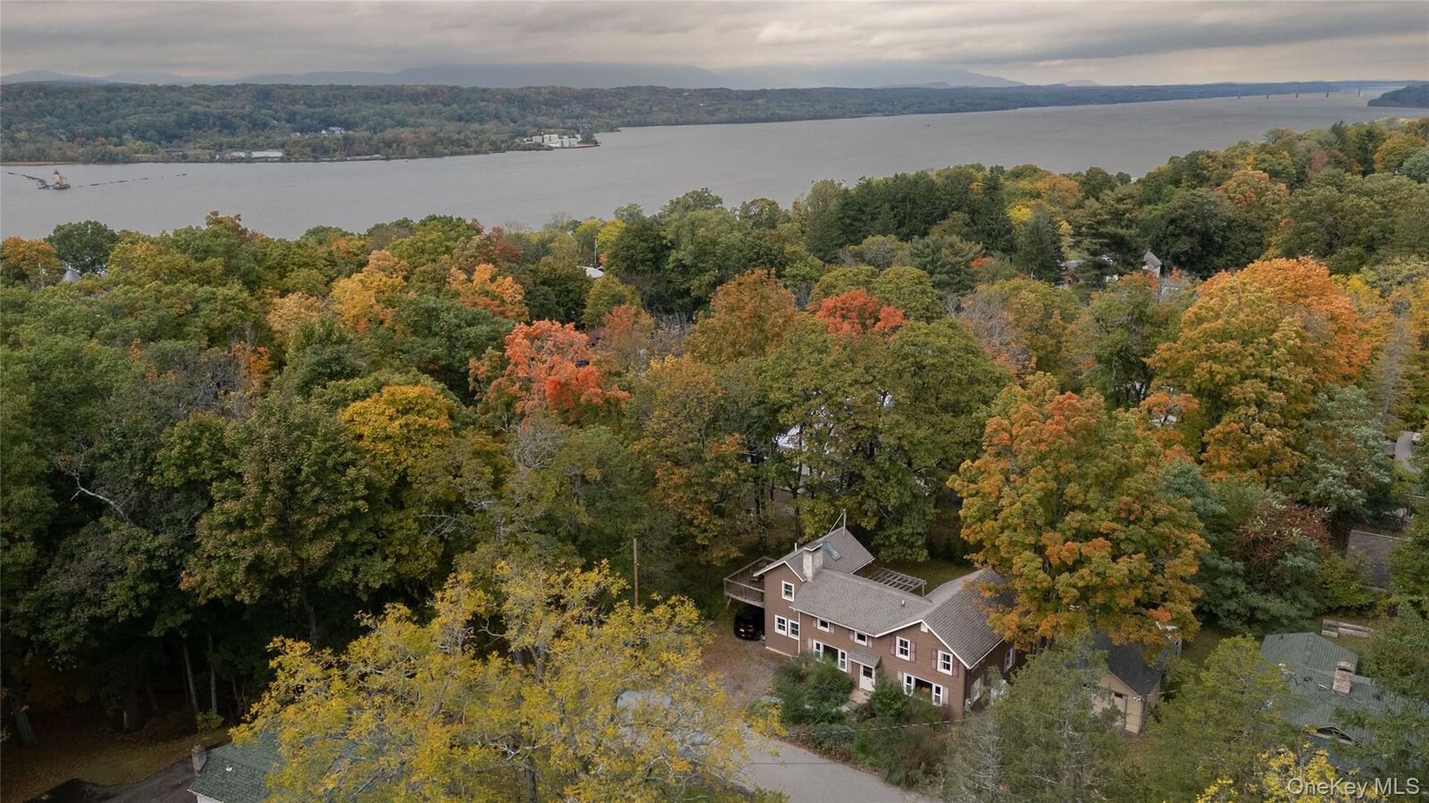 Property Photo:  19 Russell Avenue  NY 12574 