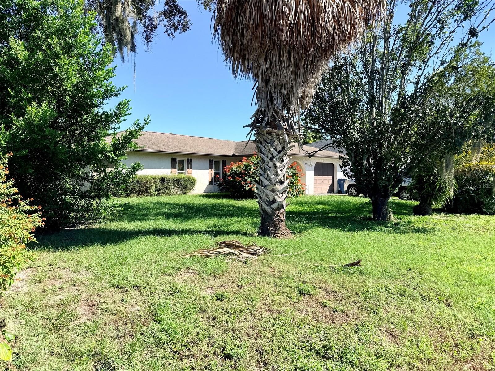 Property Photo:  9439 Spring Hill Drive  FL 34608 