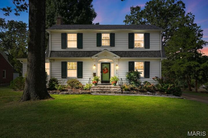 Property Photo: 815 N Kirkwood Road MO 63122