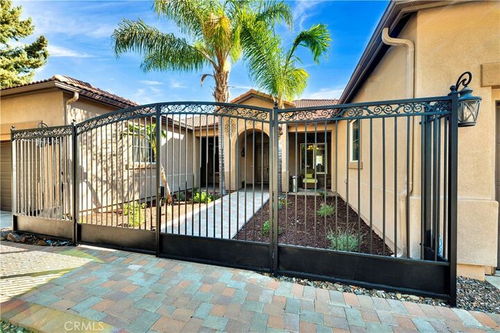 Property Photo: 10 Via Palmieki Court CA 92532