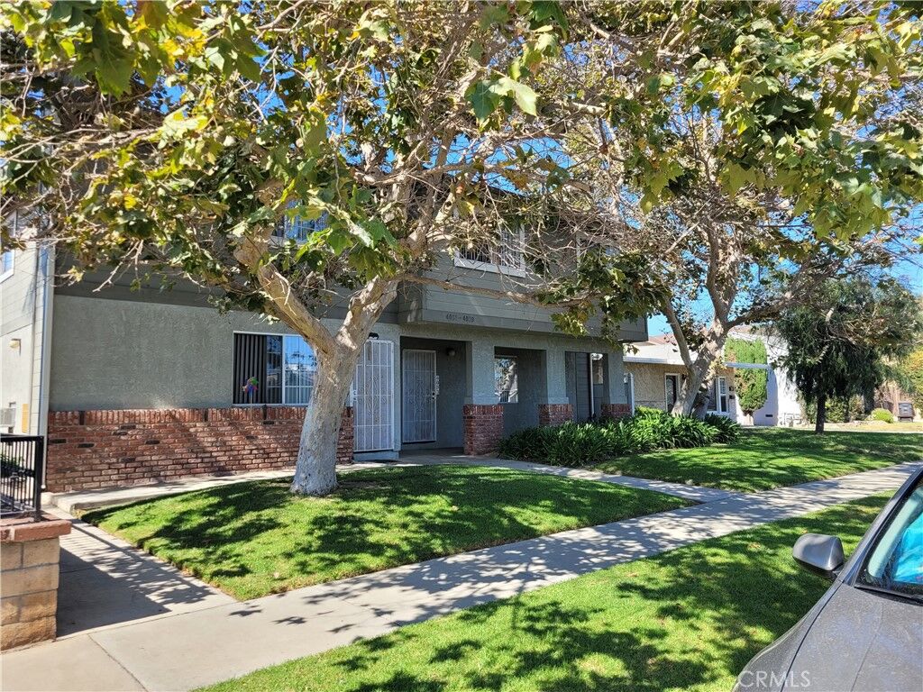 Property Photo:  4031 Howard 4037  CA 90720 