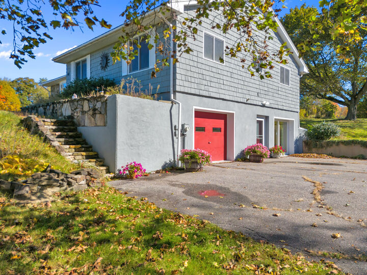 Property Photo:  601 Lower Street  ME 04282 