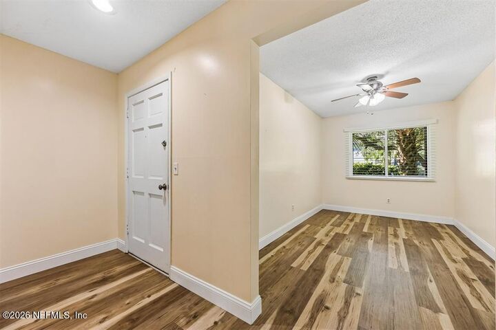 Property Photo:  2700 Mizell Avenue 504A  FL 32034 