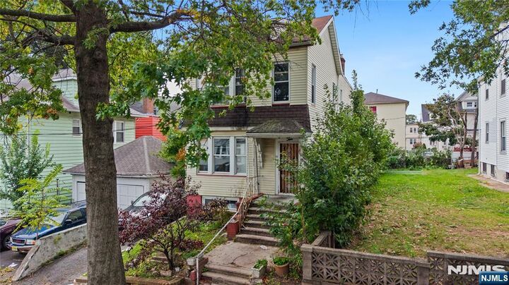 Property Photo:  10 Bock Avenue  NJ 07112 