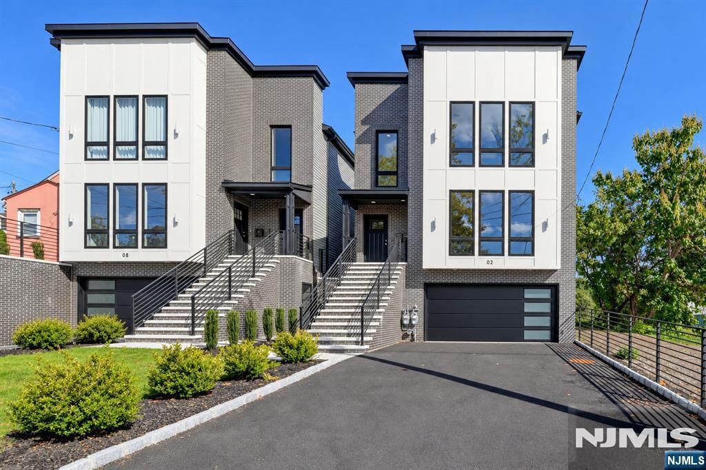 Property Photo:  2 Cleveland 2  NJ 07109 