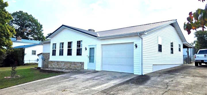 Property Photo:  31 Whiteys Drive  AR 72644 