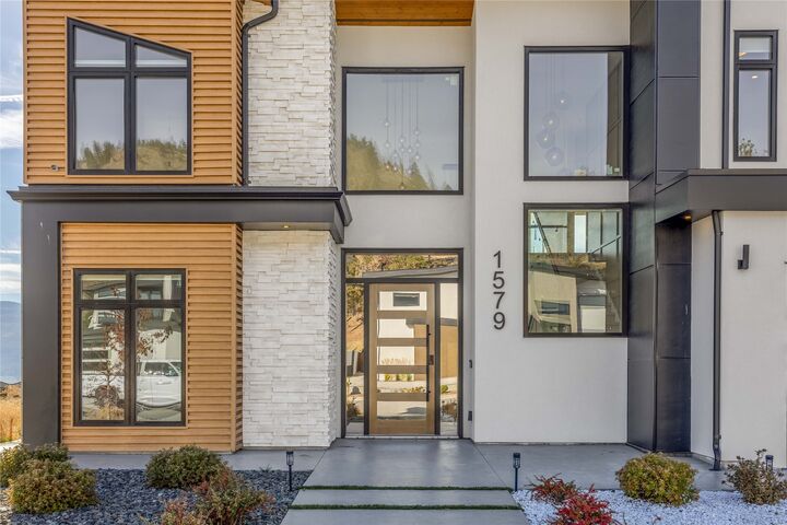 Property Photo:  1579 Malbec Place  BC V4T 3B5 