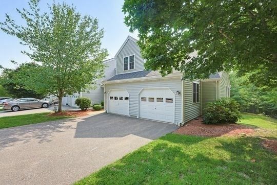 Property Photo:  42 Mountain Laurel Ln 42  MA 01420 