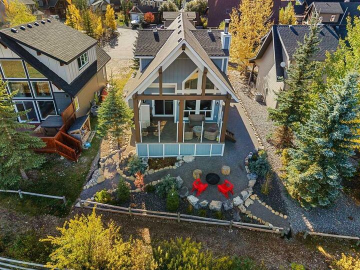 Property Photo:  232 Cottageclub Crescent  AB T4C 1B1 