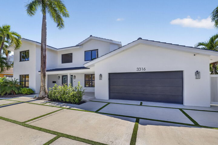 Property Photo: 3316 NE 37th Street FL 33308