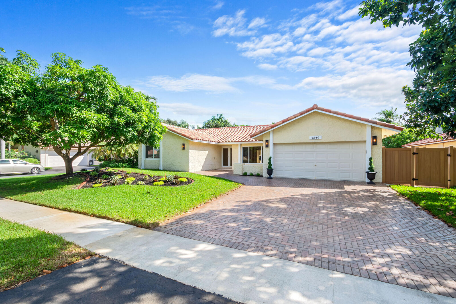 Property Photo: 1340 NW 97th Avenue FL 33322
