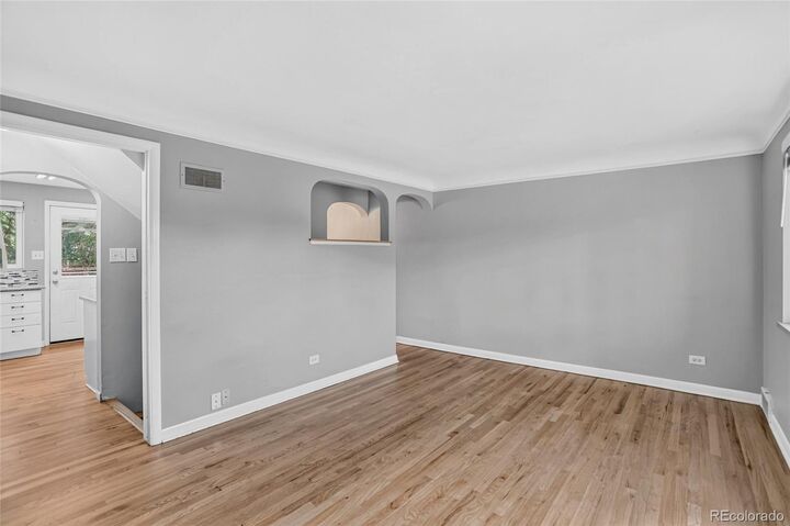 Property Photo: 1340 Ivanhoe Street CO 80220