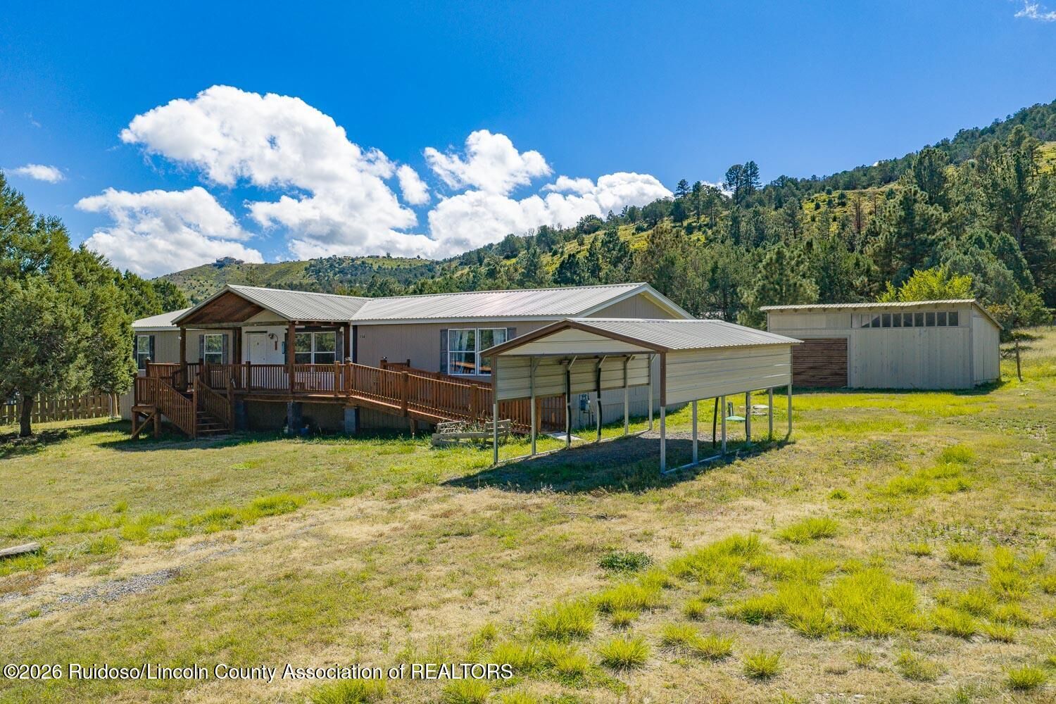 Property Photo:  104 Honeysuckle Lane  NM 88312 