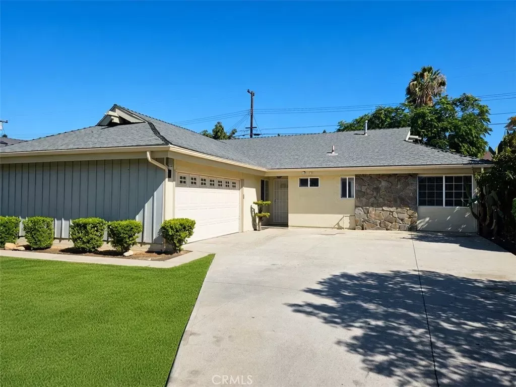 Property Photo:  1260 Kenwood Street  CA 90631 