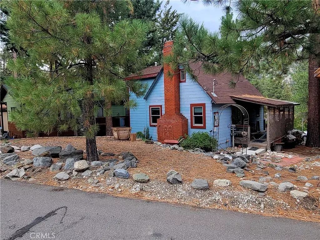 Property Photo:  1250 Lark  CA 92397 
