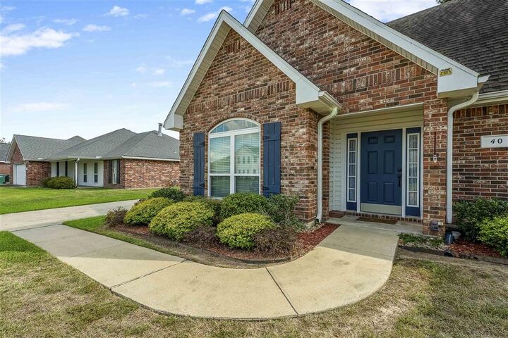 Property Photo: 40 Mulberry LA 70663