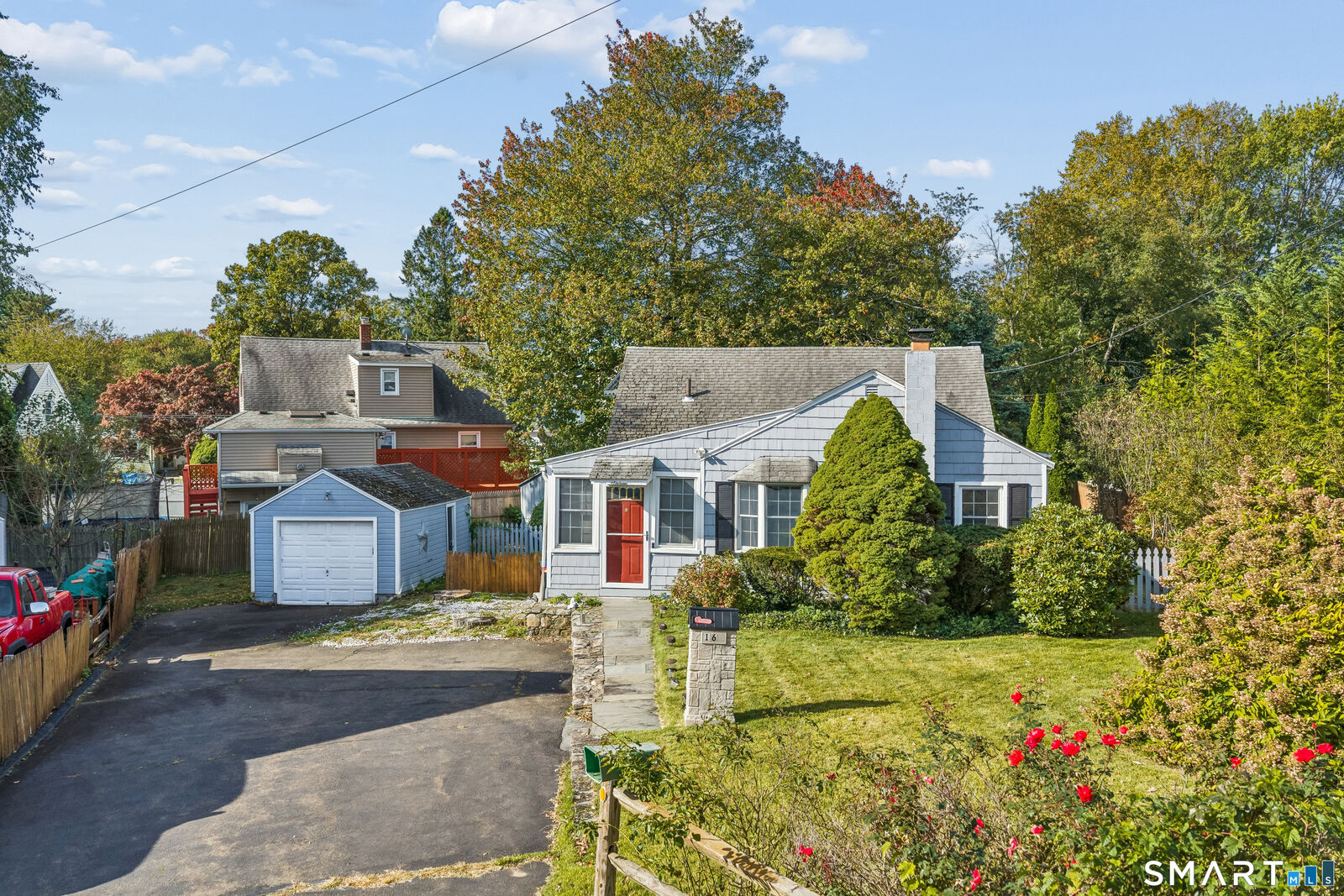 Property Photo:  16 Winfield Court  CT 06855 