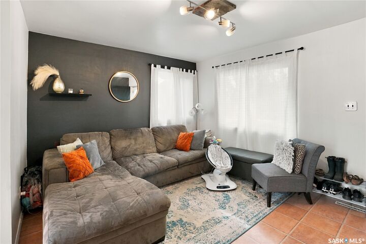 Property Photo:  1462 94th Street  SK S9A 0E5 