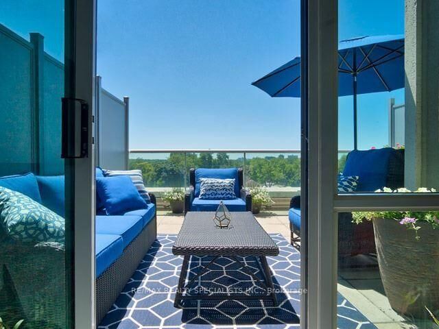Property Photo:  1 Avondale Avenue 501  ON M2N 7J1 