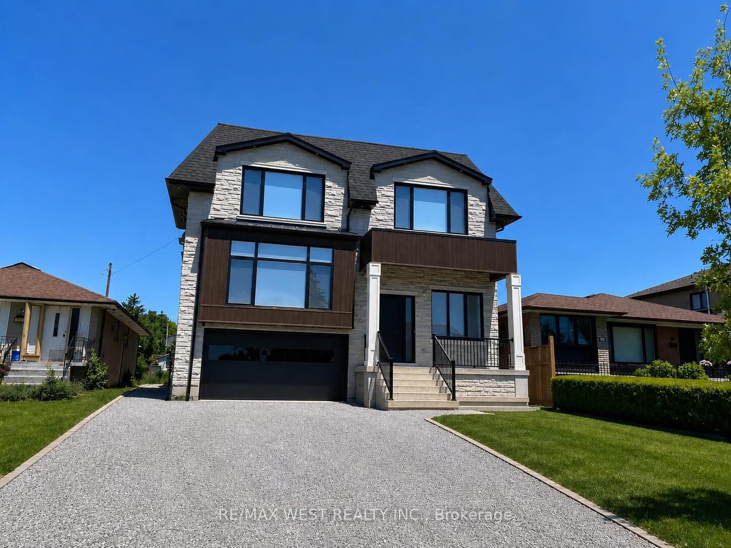 Property Photo: 58 Aura Lea Boulevard Basement ON M9M 1K5