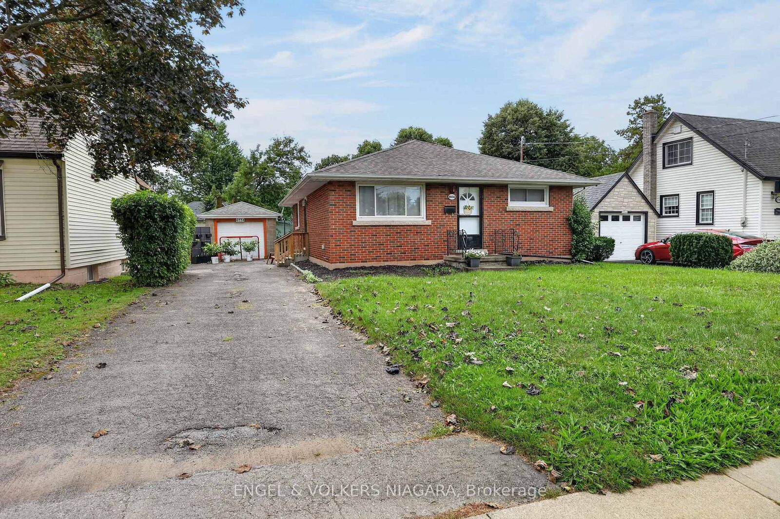 Property Photo:  6534 Riall Street  ON L2J 1Z6 