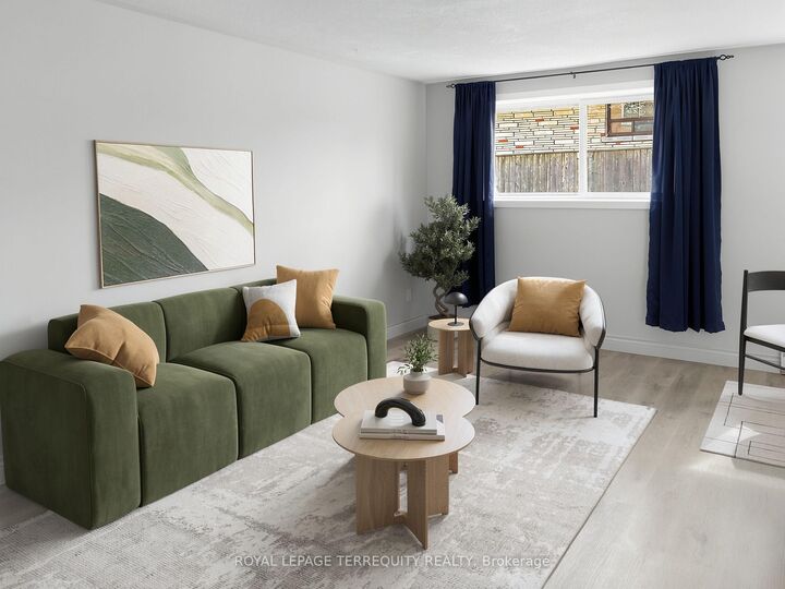 Property Photo:  200 Park Road N 101  ON L1J 4L8 