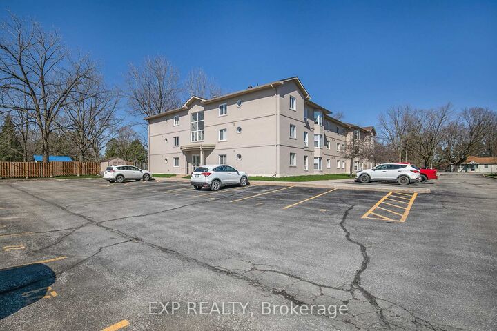 Property Photo:  107 Bond Street 303  ON L3V 1J7 