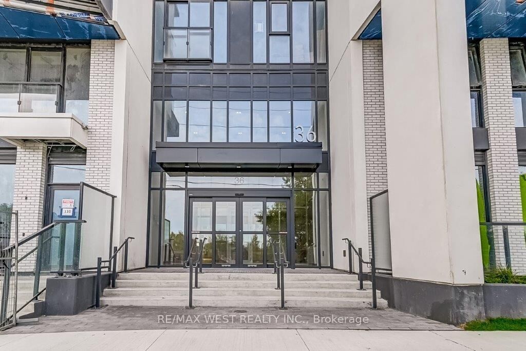 Property Photo:  36 Zorra Street 2603  ON M8Z 0G5 
