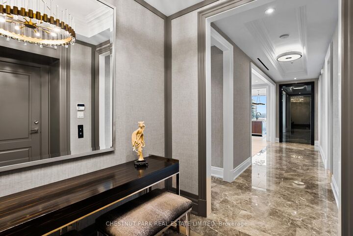 Property Photo: 50 Yorkville Avenue 3102 ON M4W 0A3