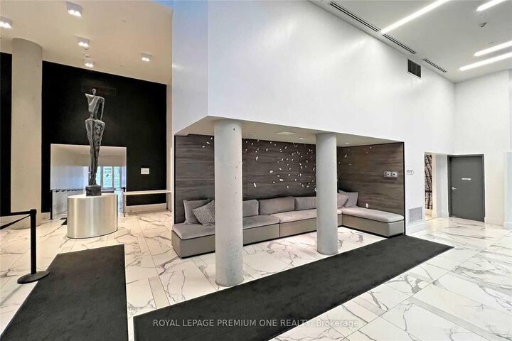 Property Photo:  2916 Highway 7 Road 1409  ON L4K 0K6 