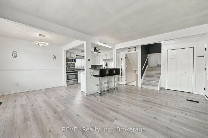 Property Photo:  1407 Garrison Road  ON L2A 1P4 