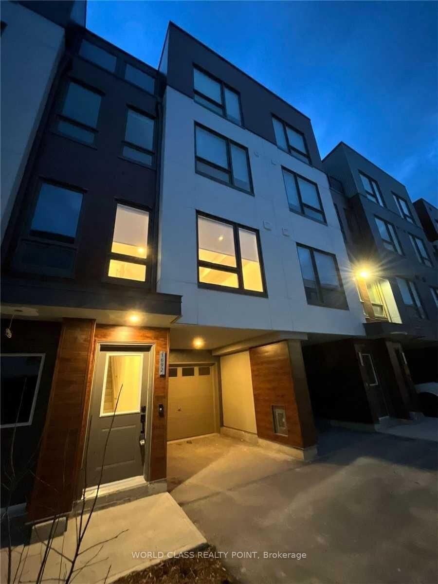 Property Photo:  1692 Pleasure Valley Path  ON L1G 0E3 