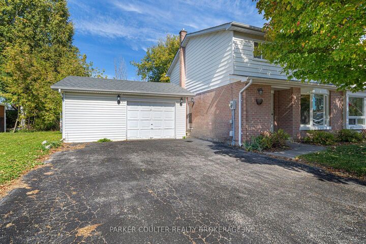 Photo de la propriété:  204 Beattie Avenue  ON L9R 1B9 