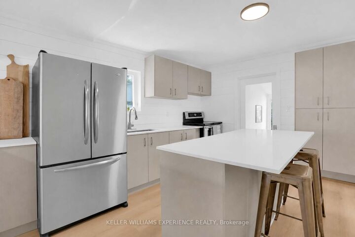 Property Photo:  353 Church Street  ON L0K 1A0 